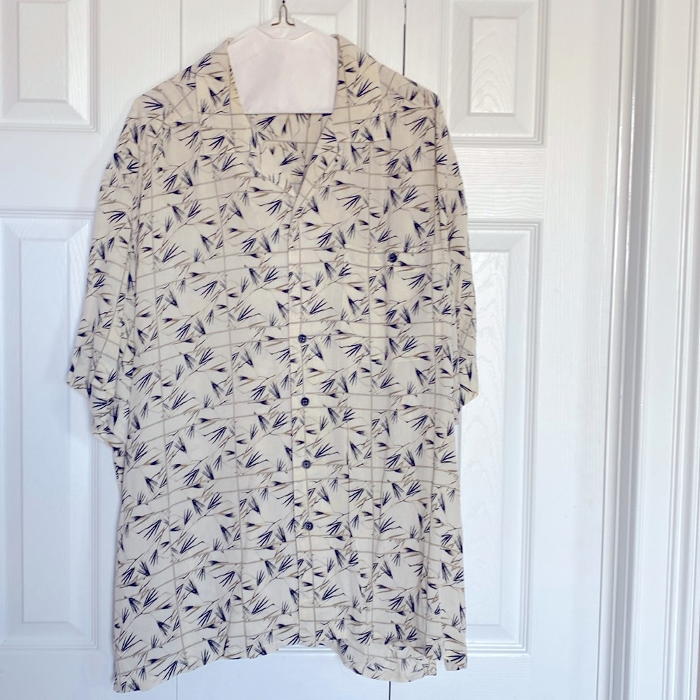 Oversized Axis Shirt.